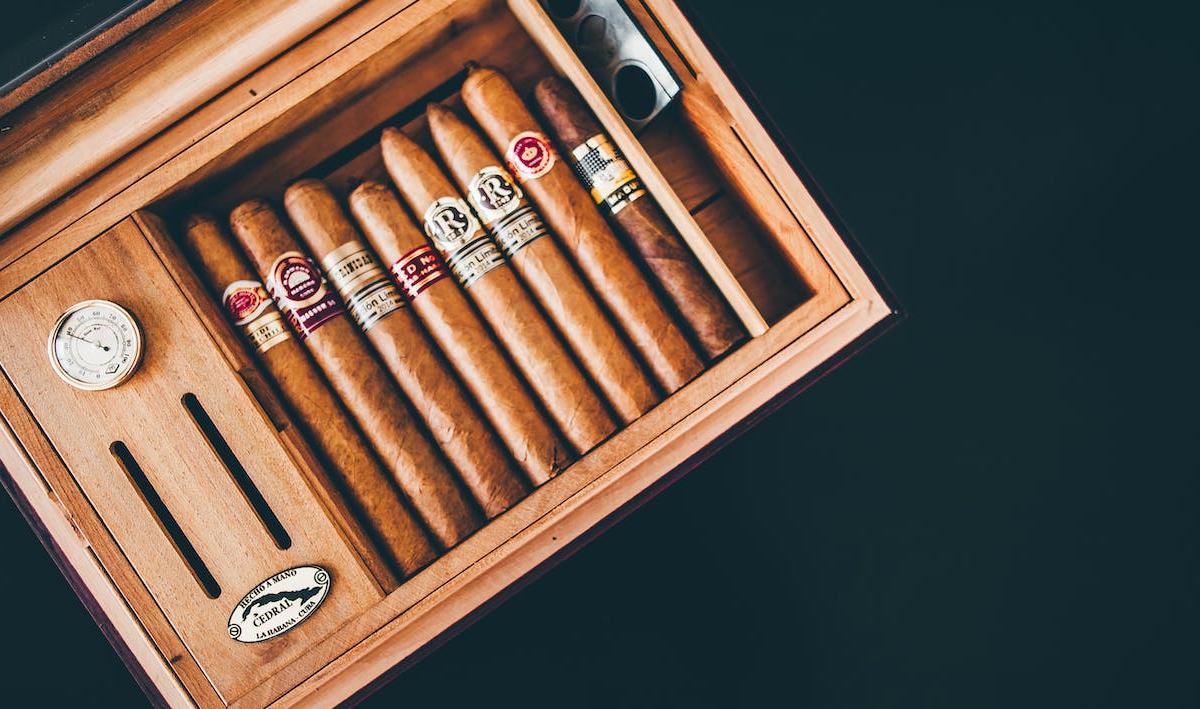 A Shopping Guide to the Cigar World